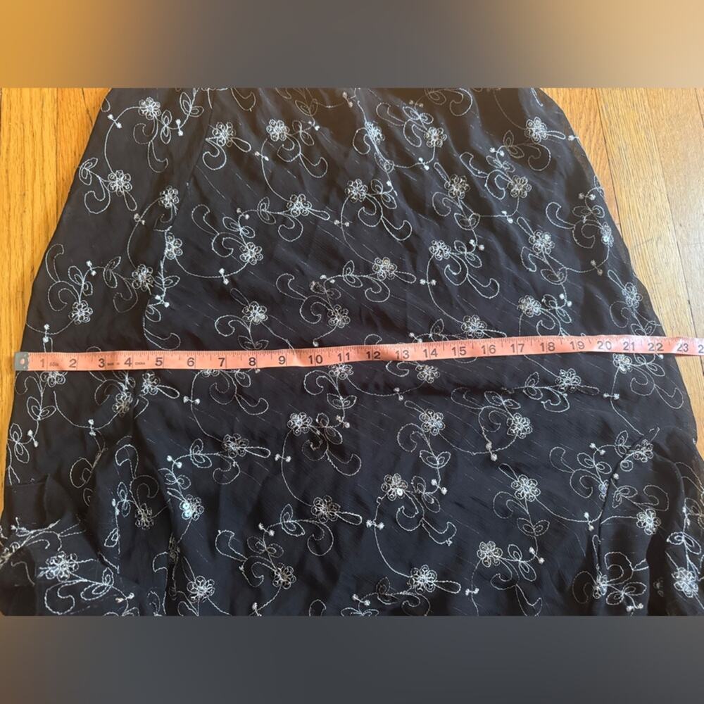 Y2K Black Slip Skirt with embroidered flowers and sequins - Picture 9 of 9